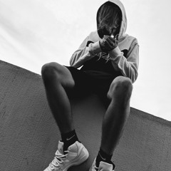 Tommy Slimfigure - Livin Life ft. Klyde and J. Diondre [prod. Spaceman]