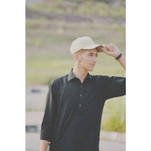 Mery halat esy hain k main kuch kar nahi sakta / Mere halat aise hain ky main kuch kar nahi