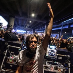 2000F - Bas Under Buen Frederiksberg 2018