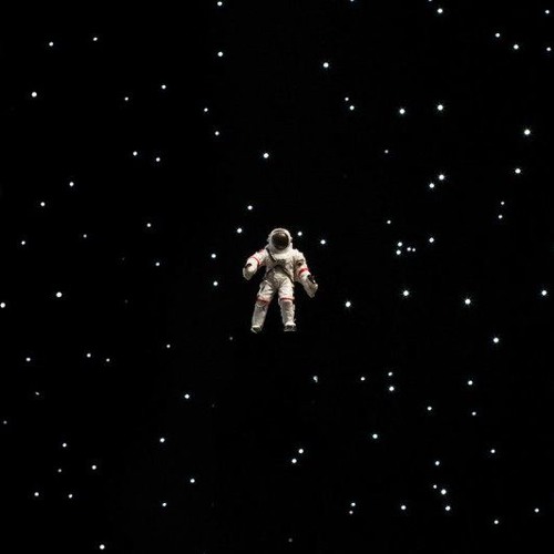 s p a c e  m u s i c [宇宙の音楽] (Deadline Project 3 #7)