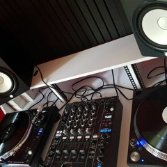 Tudor Micu -  Vinyls Only Techno-Funky Tech Summer 2018