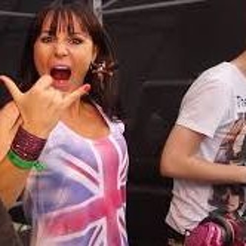 Smack My Addicted Bitch Up [Hardstyle]