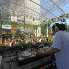 CLOSING SET IN THE GARDEN AT PPF: