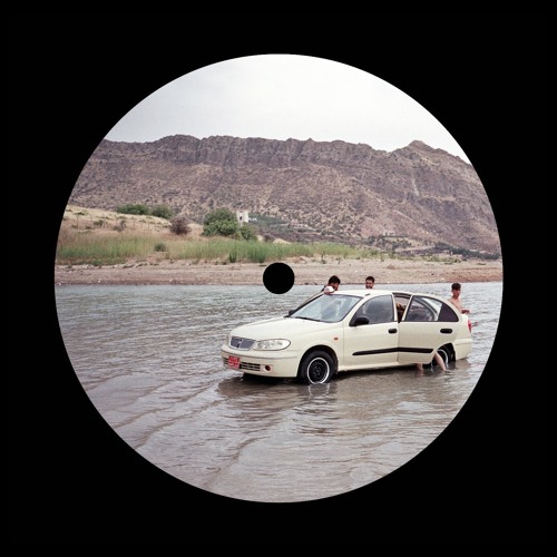 PREMIERE : Emre Can Swim - Slide In Deep
