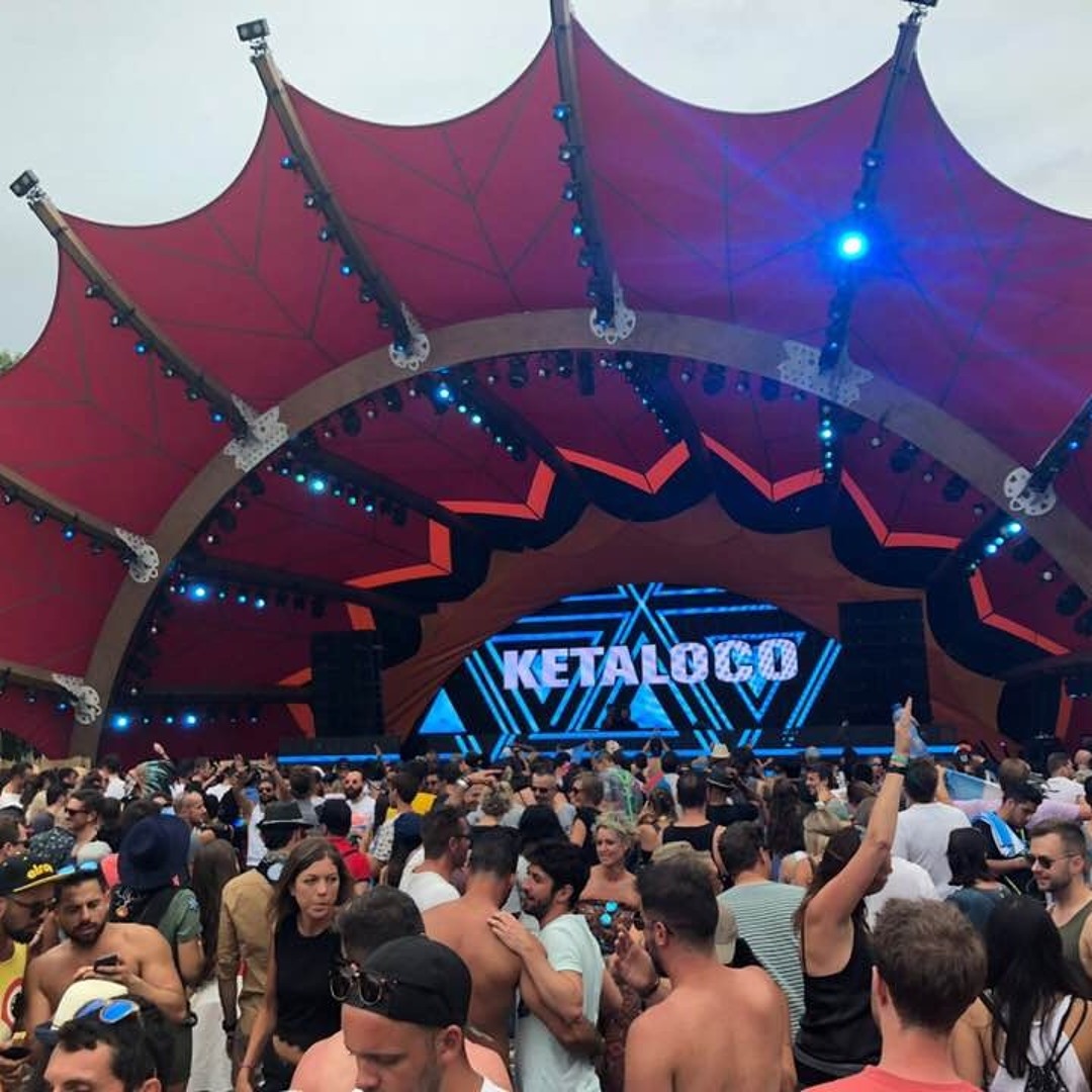 sucked　　　　　　　　　　　　　　　　　TOMORROWLAND mqdefault.jpg