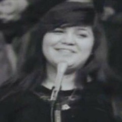 اتركني انسالي اسمي-منى مرعشلي