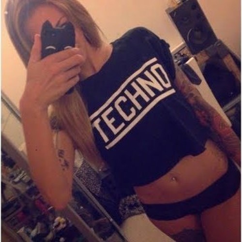 Techno in the area A Paul mix 128 bpm