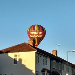 Neighbourhood Dogs Going Berserk as Air Balloons Pass Overhead - July 2018