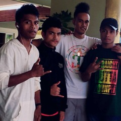 🤔Roger kajjikz Lainos😍-🌺I Still haven't Found what I'm looking for🌷