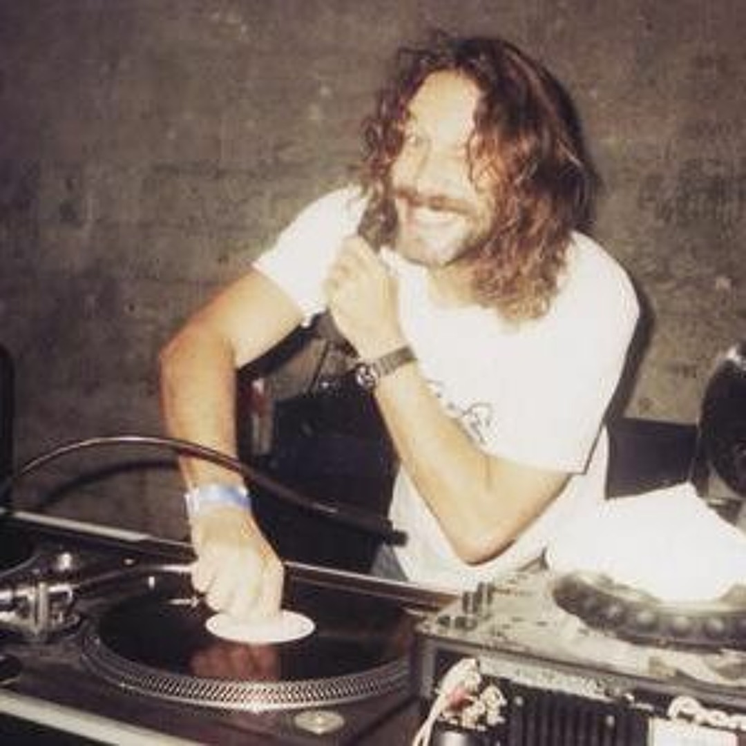 美品 レア DJ Harvey Sarcastic Disco Tシャツ M 美品 レア DJ Harvey Sarcastic Disco Tシャツ M