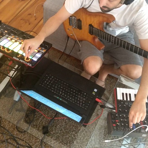 Morphable - 0032 Record - Live (Melodic Deep House)