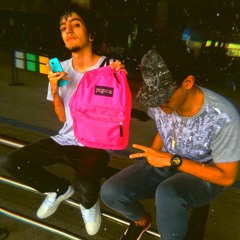 NÑ TOCA **FREE VERSE**