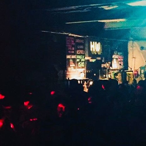 CHRISDUCK_HW OFFTRAMLINES WARM UP - JULY 2018