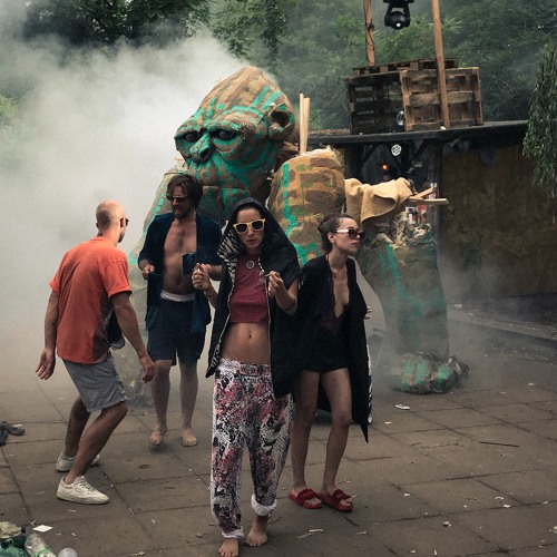 Die 3 Weltmeere - MIT DIR Festival 2018(Mühlen-Closing) by ...