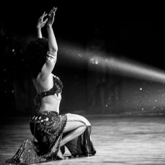Aziza belly dance