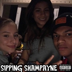 SIPPING SHAMPAYNE