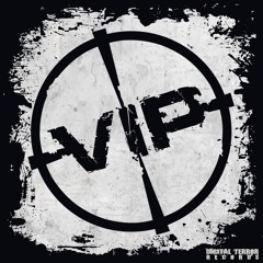 MACKY GEE - RESIST VIP  **DTR USB**