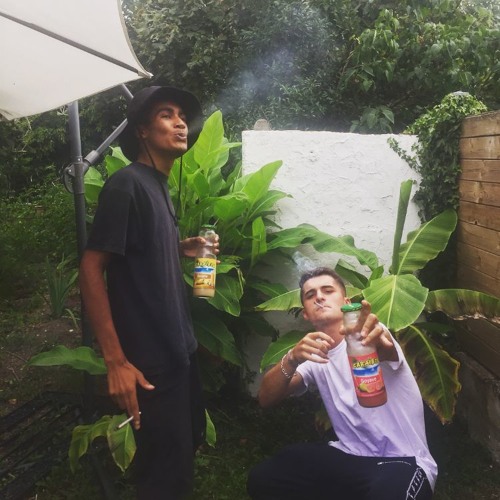 Feeko x Veezir - VIRUS                                             (prod. rover)