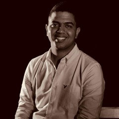 Tamer Hosny - Nasiny Leh (Cover By Bakar)