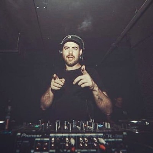 Chris Lorenzo - Push 'Em Up (UKF X Night Bass)