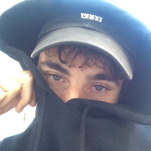 Stream Acezr | Listen to 9tails playlist online for free on SoundCloud