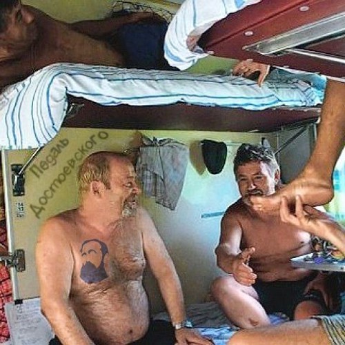 За что прозвали поезд № 111/112 Ленинград-Полоцк "Чёрная стрела"? "Заповѣдная ма
