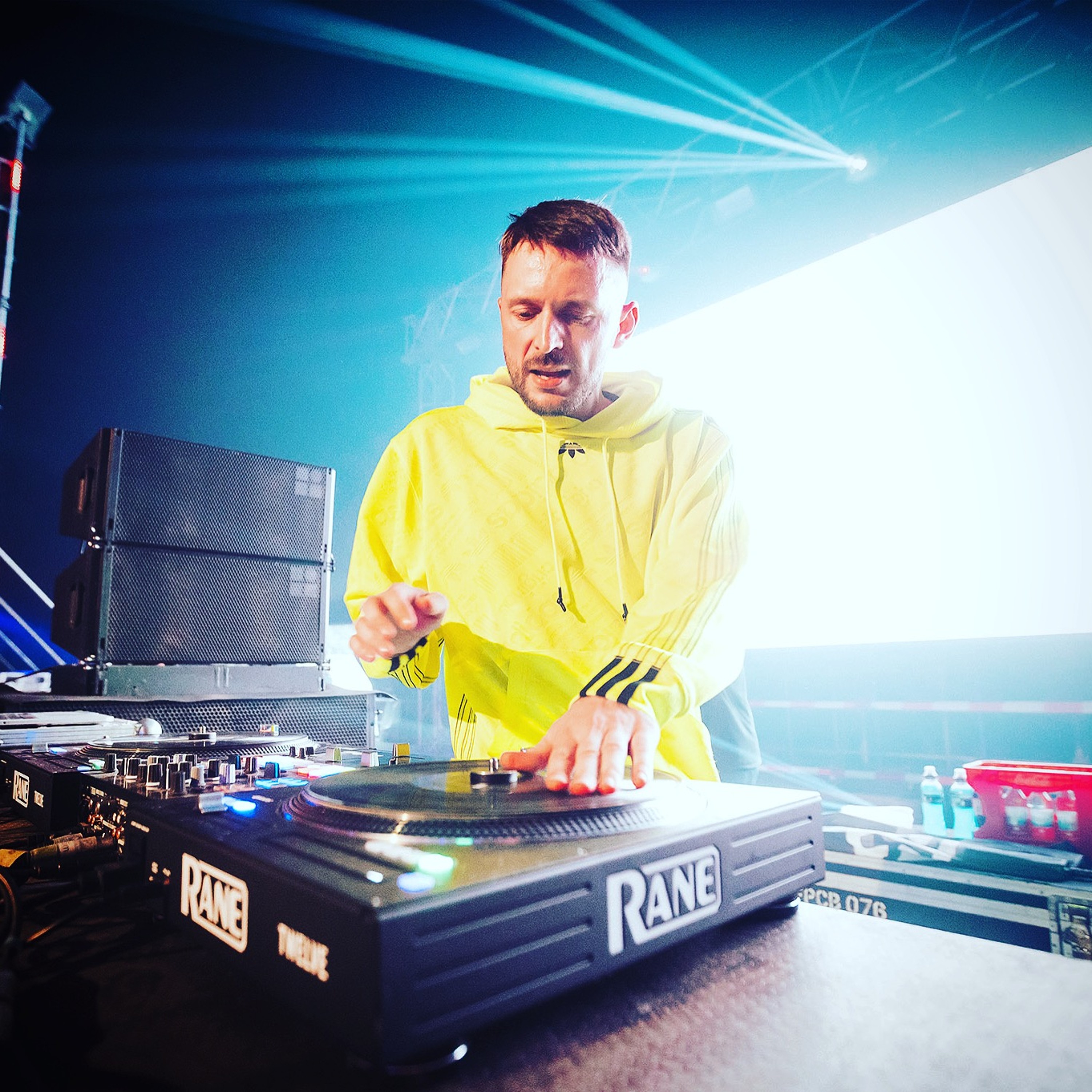 ESKEi83 RADIO (LIVE DJ MIXES)