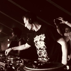 2000 and One's Best Of Series Vol. 30 (Dark) Techno Pt. IV