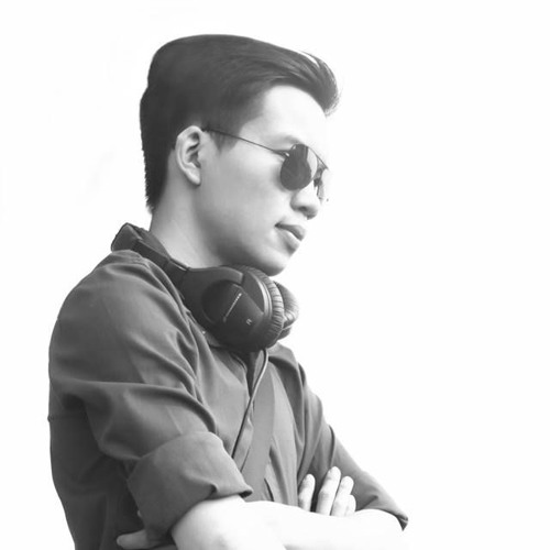 Đừng Ai Nhắc Về Cô Ấy Ver2 (Future Remix )