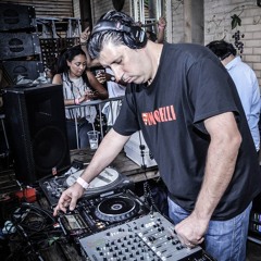 Sunday West Notting Hill Carnival Jam 2014 - Victor Simonelli