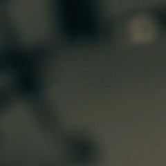 أغدًا تُشرق أضواؤك في ليل عيوني؟