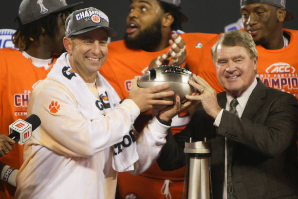 2018 ACC Preview: Division Standings, Win Total Picks, Players of the Year, More!