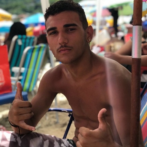 MT - COM O BARULINHO DO GRAVE TU JOGA A XOTA vs OS FAIXA PRETA VAI PASSAR ( ( DJ ML ) )