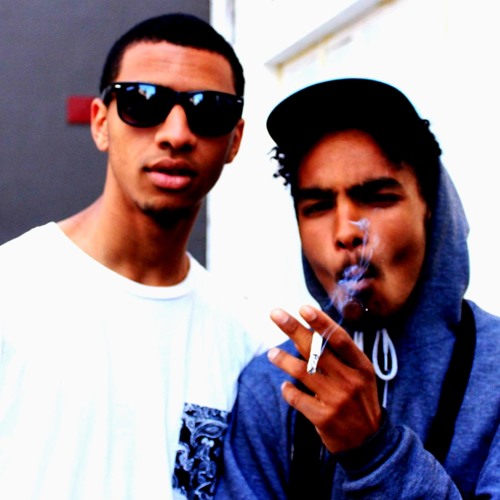 Tunde X Brian - Hangen In Het Stad