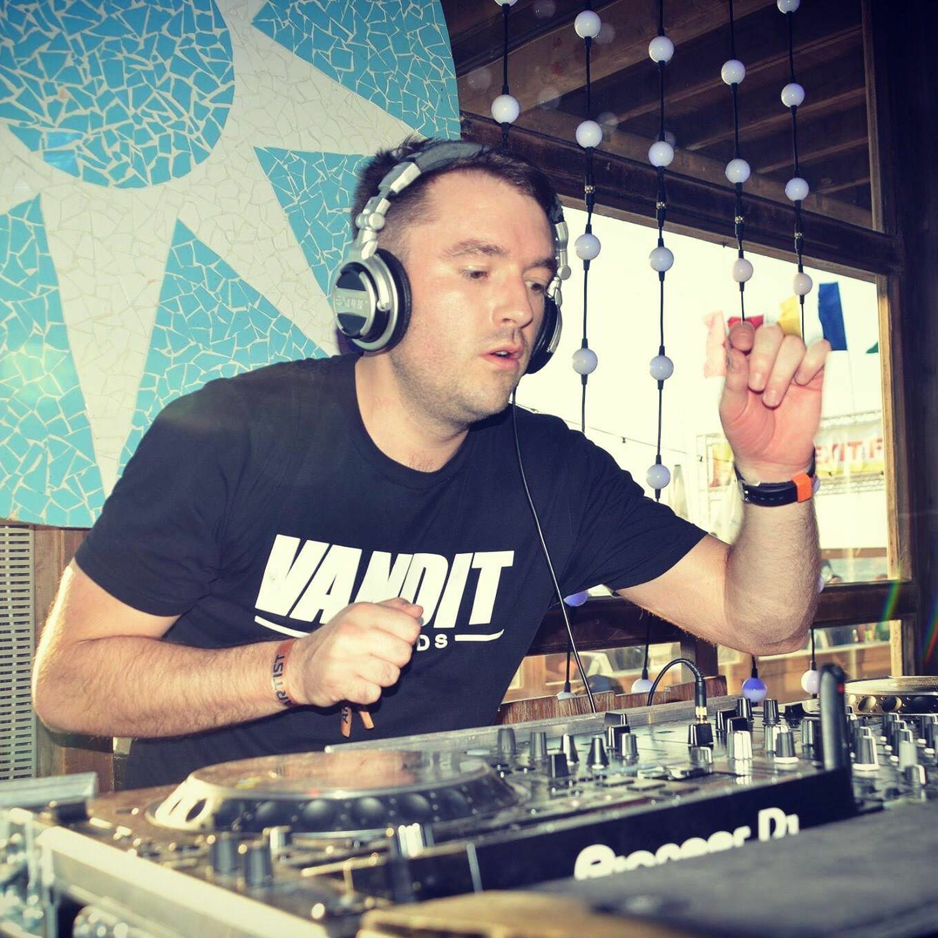 James Cottle DJ Sets