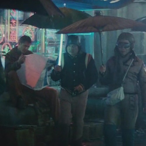 it rains and the space ship arrives in just 10 minutes