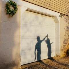 تقع وتقوم | دنيا أنيس و هاني الدقاق