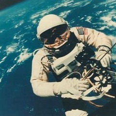 Spaceman - Babylon Zoo (Remix sample) New Laws