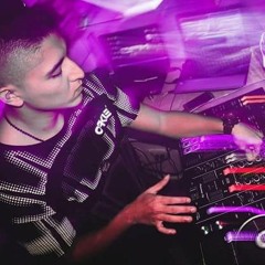 SPACE GROOVE SESSION VOL 2 DJ TAVO BOLIVAR 4/09/2018