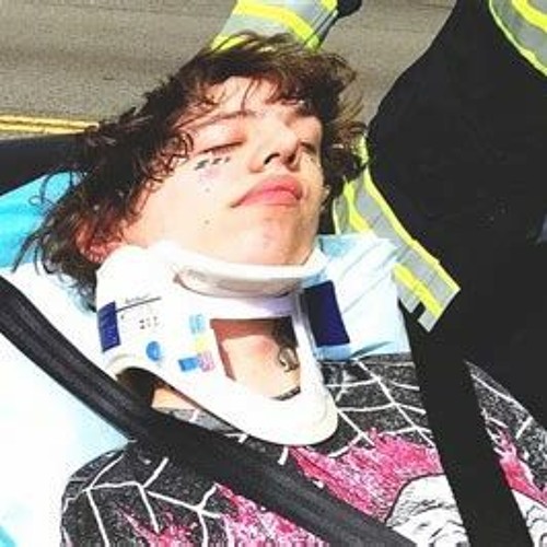 SLAVE 2 THA GAME (w/ xfruge)