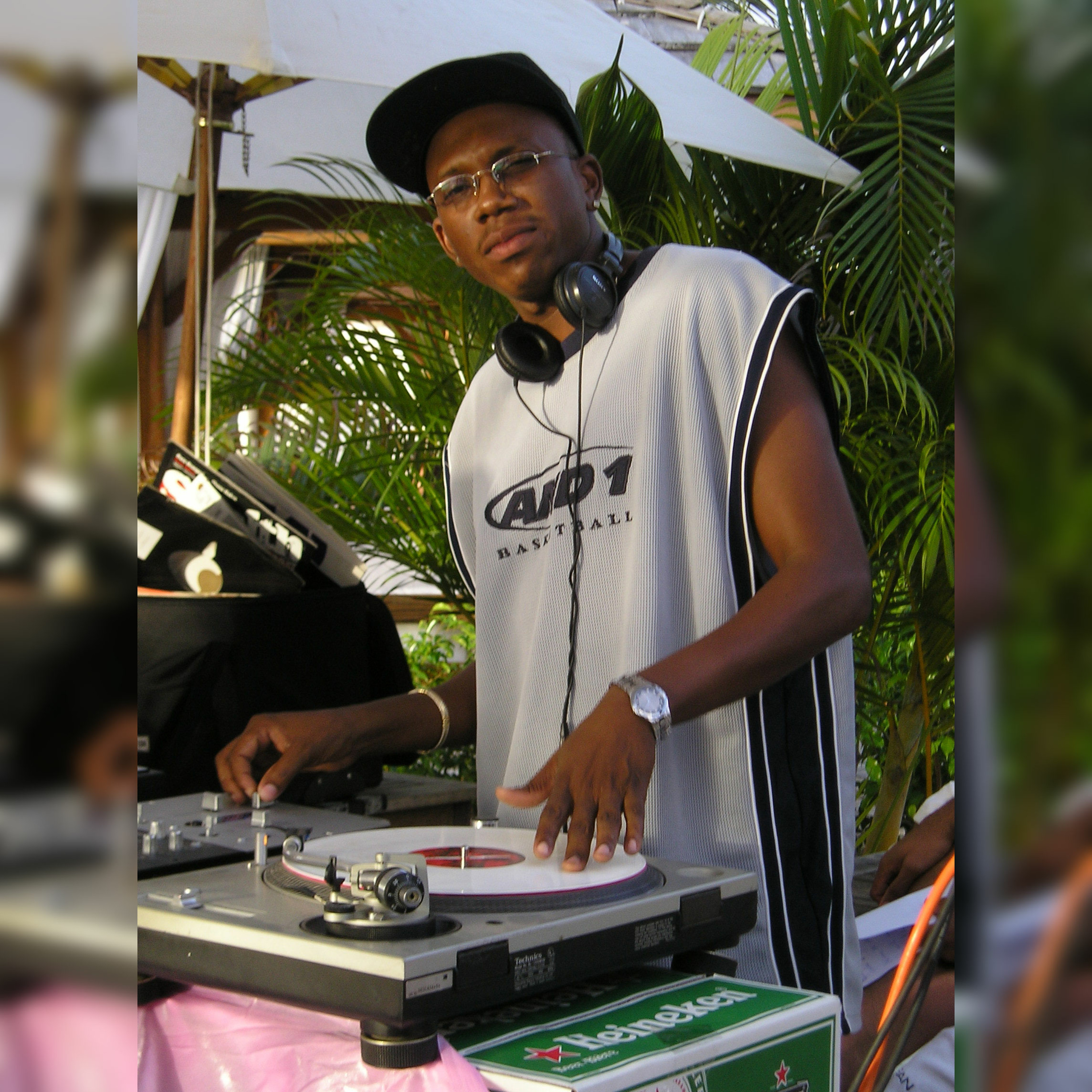 Deejblaze Mad Dj Mixes