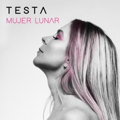 Mujer lunar