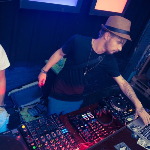 Felix Wehden - Liquid (Original Mix) Free Download !