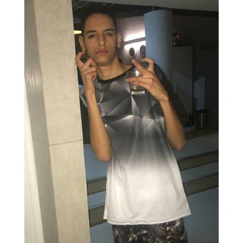 MC`S GAROTO CODE E RICK - PEGUEI NO CABELO DELA ( DJ PAIM MPC)