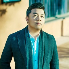 Chuyện Tình Người Đan Áo