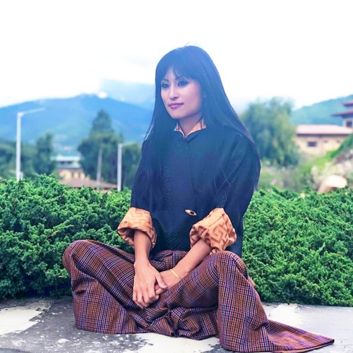 Sen Na (Zhana Wangchuk).mp3
