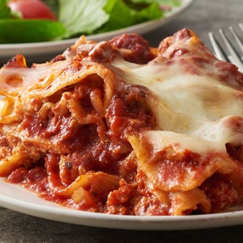 Stream 911 caller asks for cheddar cheese substitute for lasagna recipe