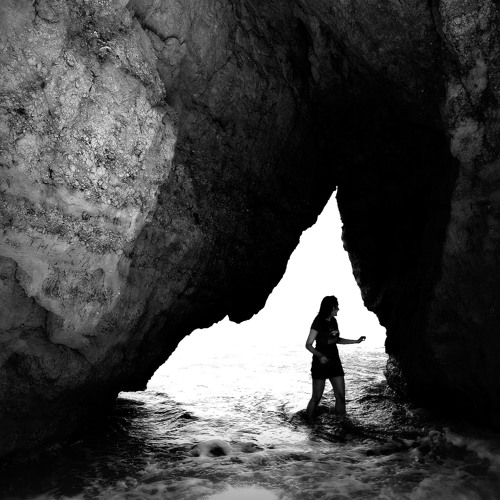 Angle Of Light (Uplifting piano and strings film cue)