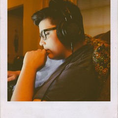 Em Hunt- Late In The Evening (Paul Simon Cover)