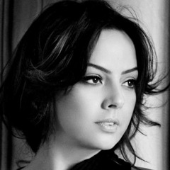Ebru Gündeş - Çok mu Gördünüz - Akustik
